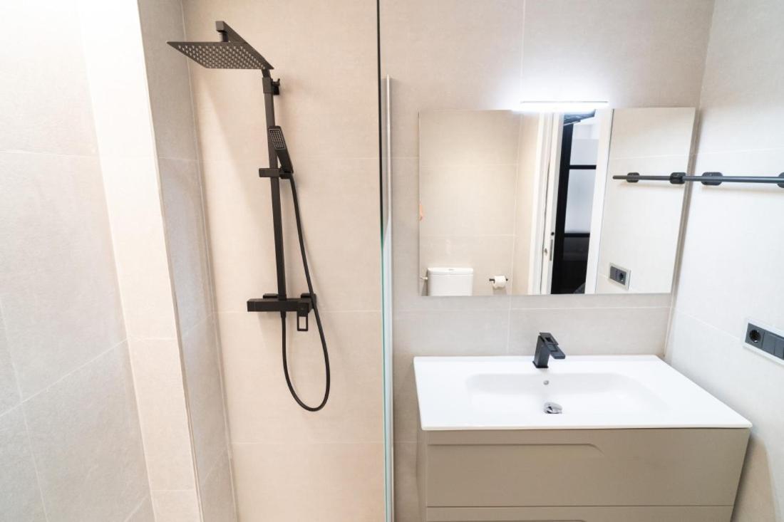 Ornis Apartments Poble Сан-Карлос-де-ла-Рапіта Екстер'єр фото